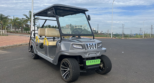高爾夫球車